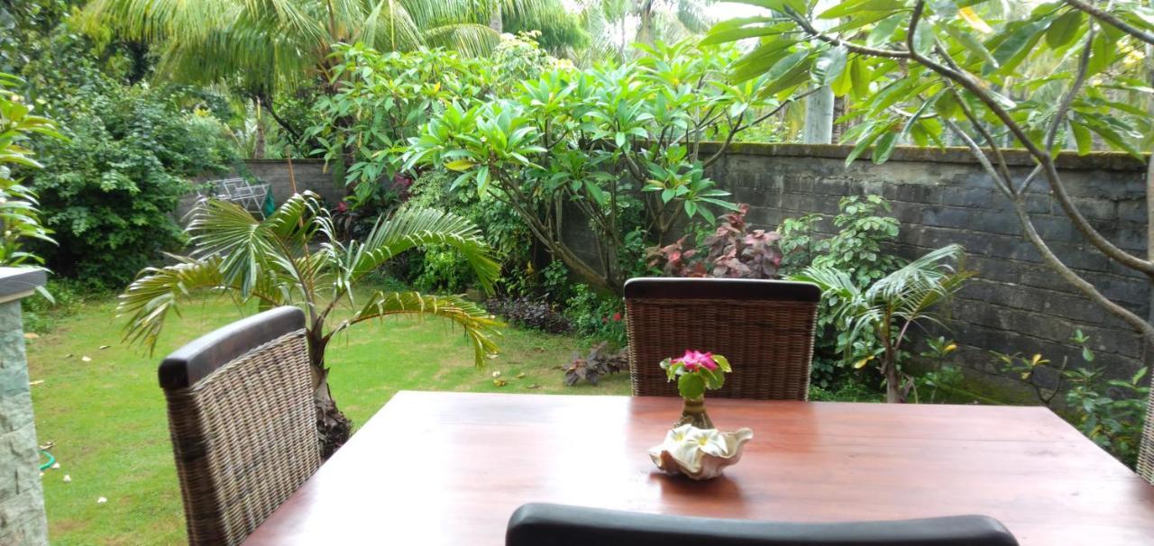 Gede'S Homestay Tejakula Exterior foto